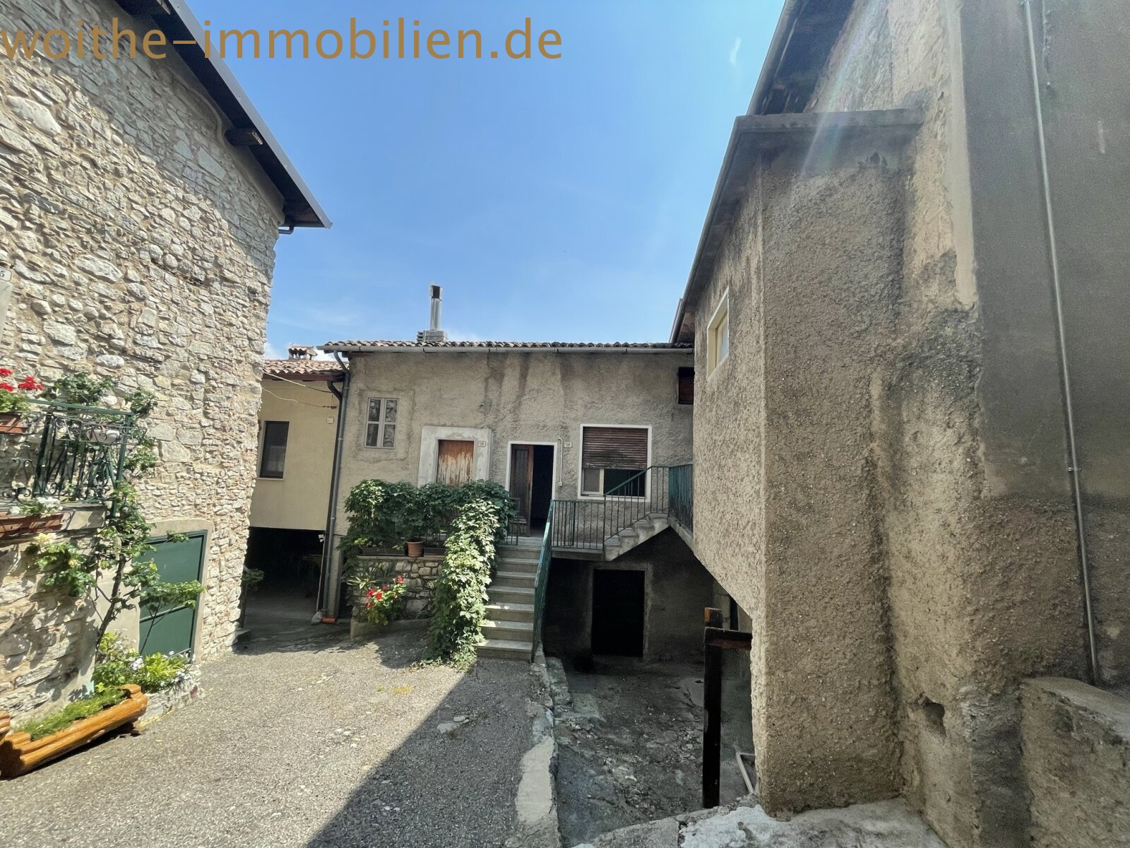 Historisches Dorfhaus am Gardasee kaufen