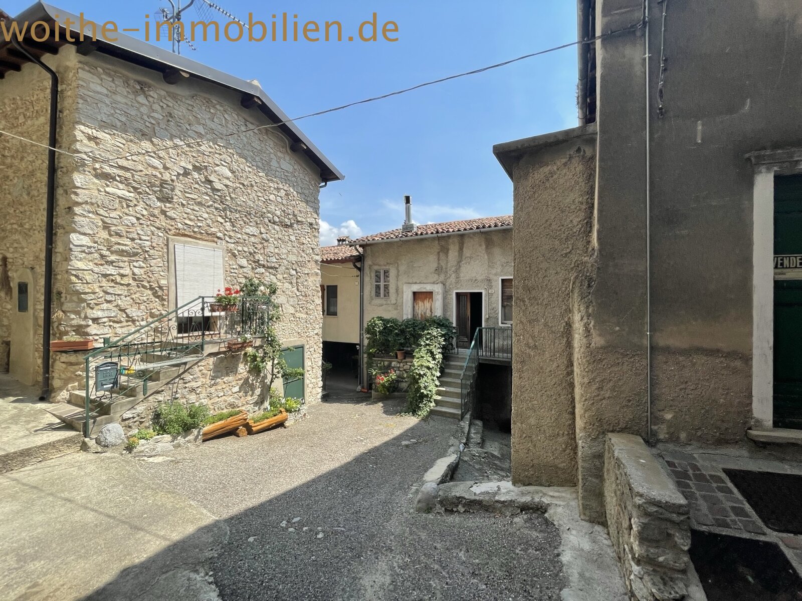 Historisches Dorfhaus am Gardasee kaufen