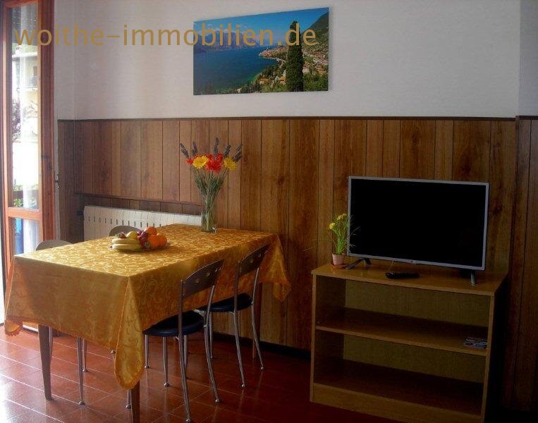 IDEALE FERIENWOHNUNG AM GARDASEE MIT POOL