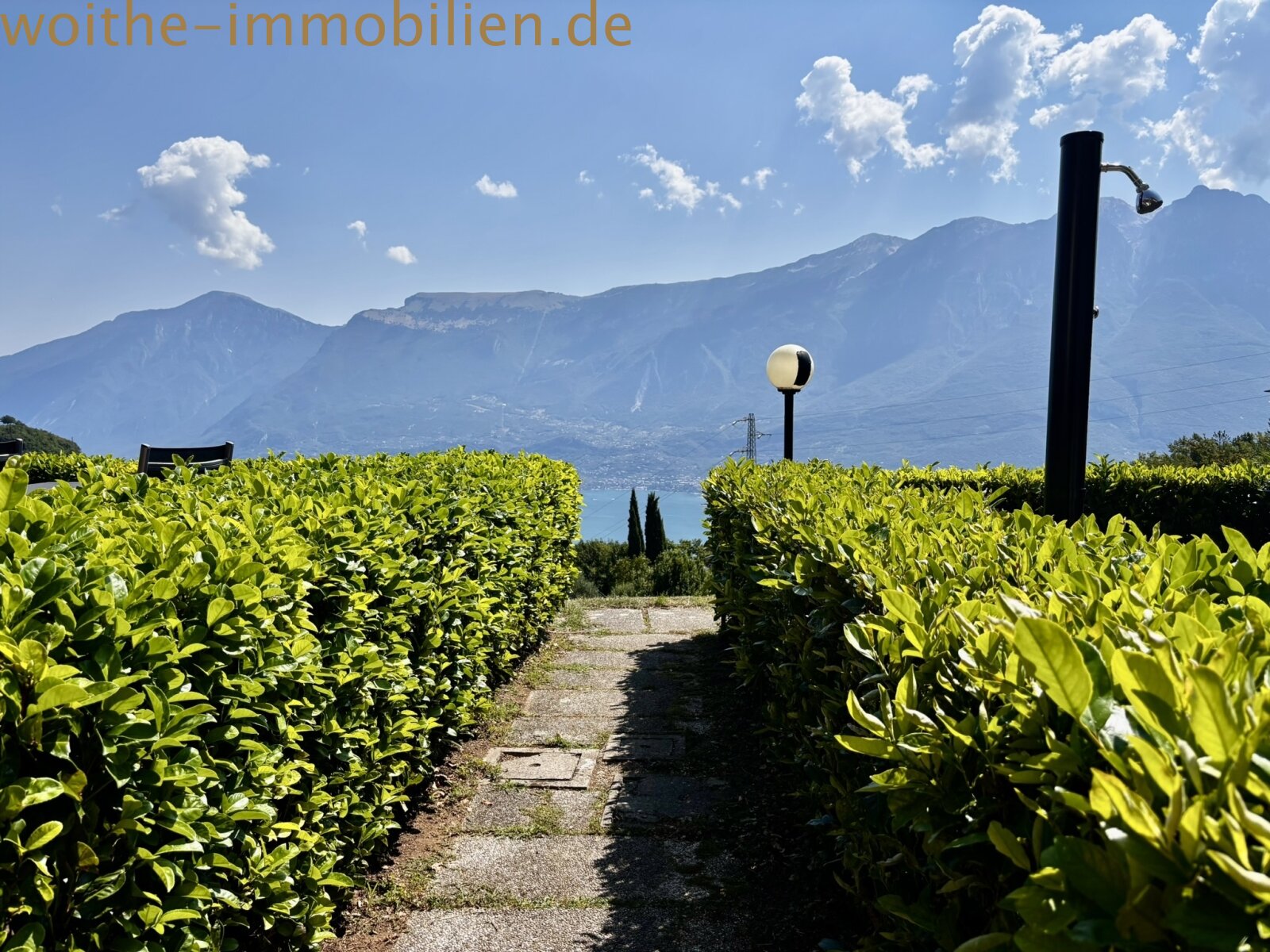 Zugang zum Garten Zugang zum Garten