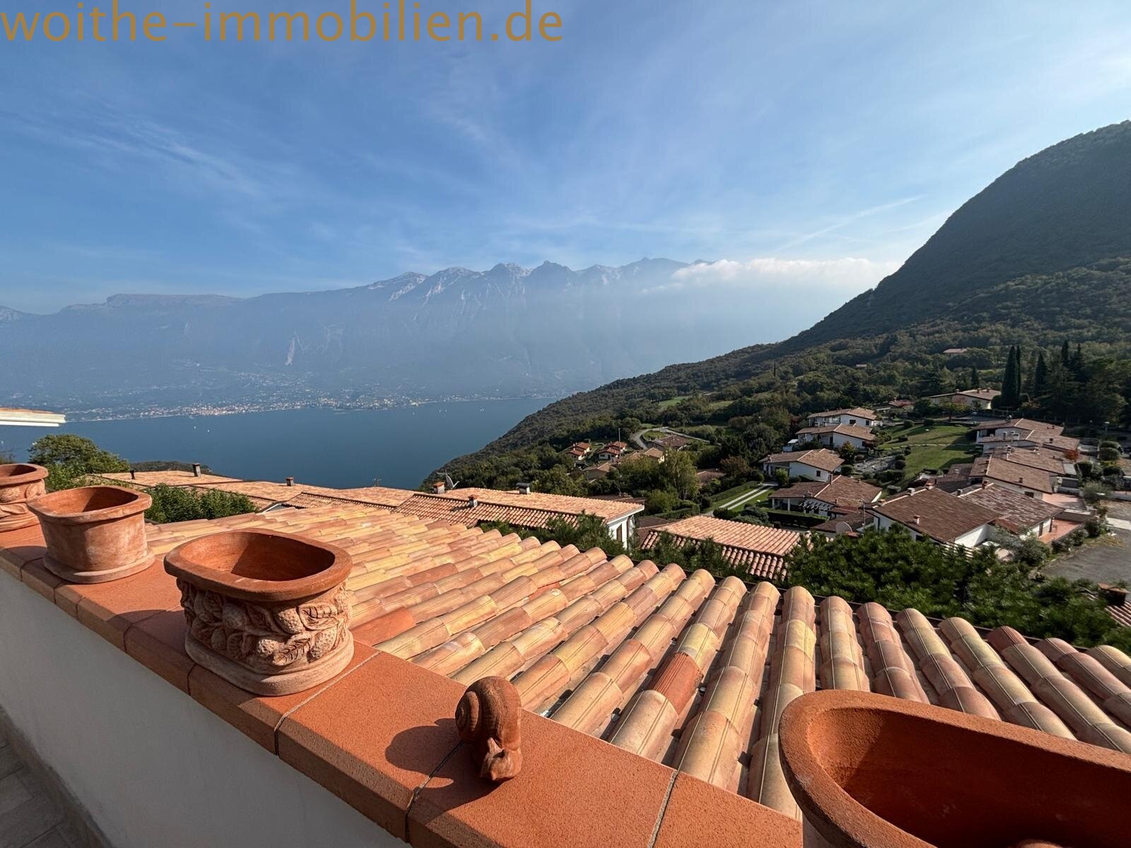 Morgensonne & Abendrot: Ihr Logenplatz über dem Gardasee in Tignale