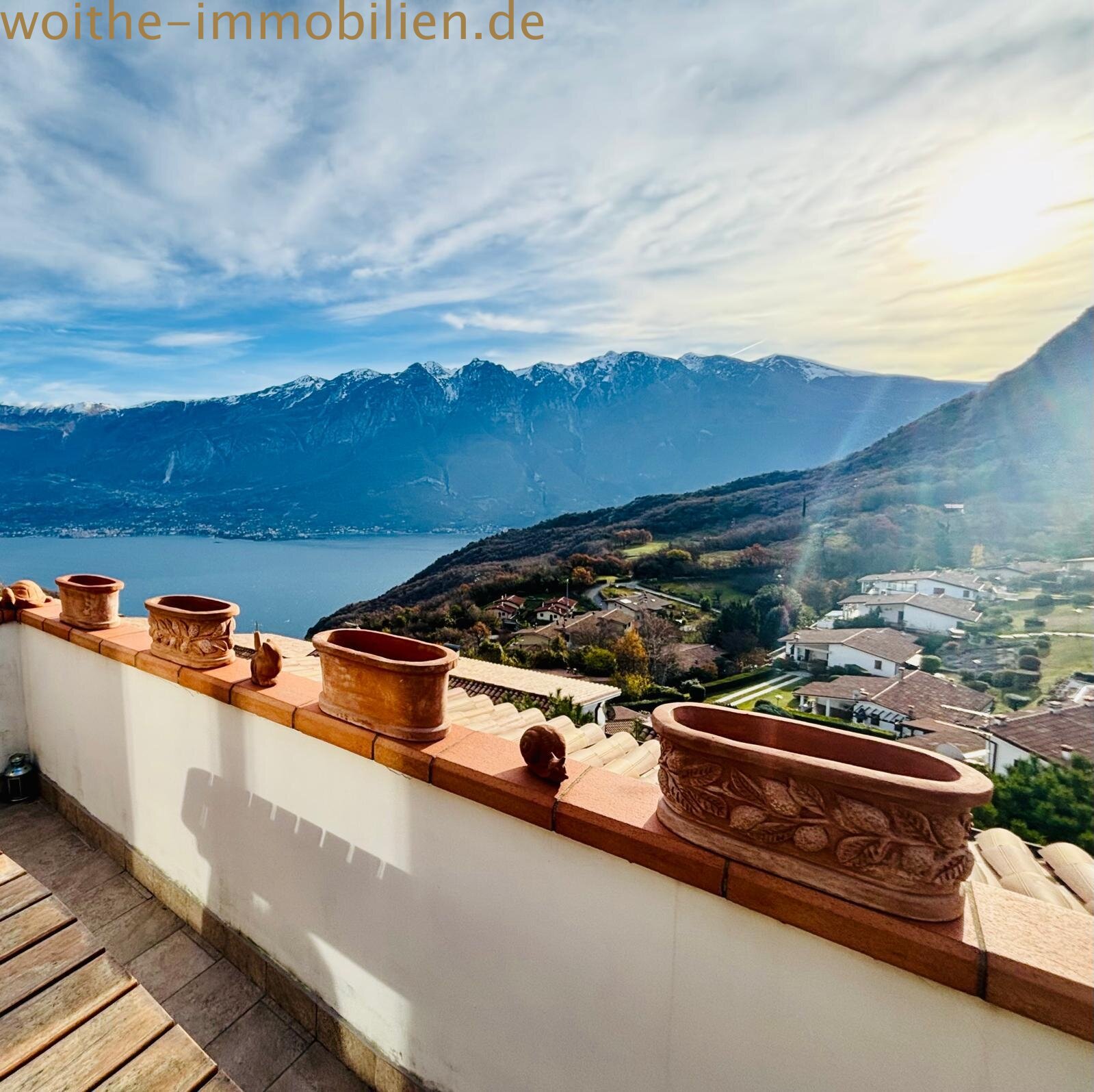 Morgensonne & Abendrot: Ihr Logenplatz über dem Gardasee in Tignale