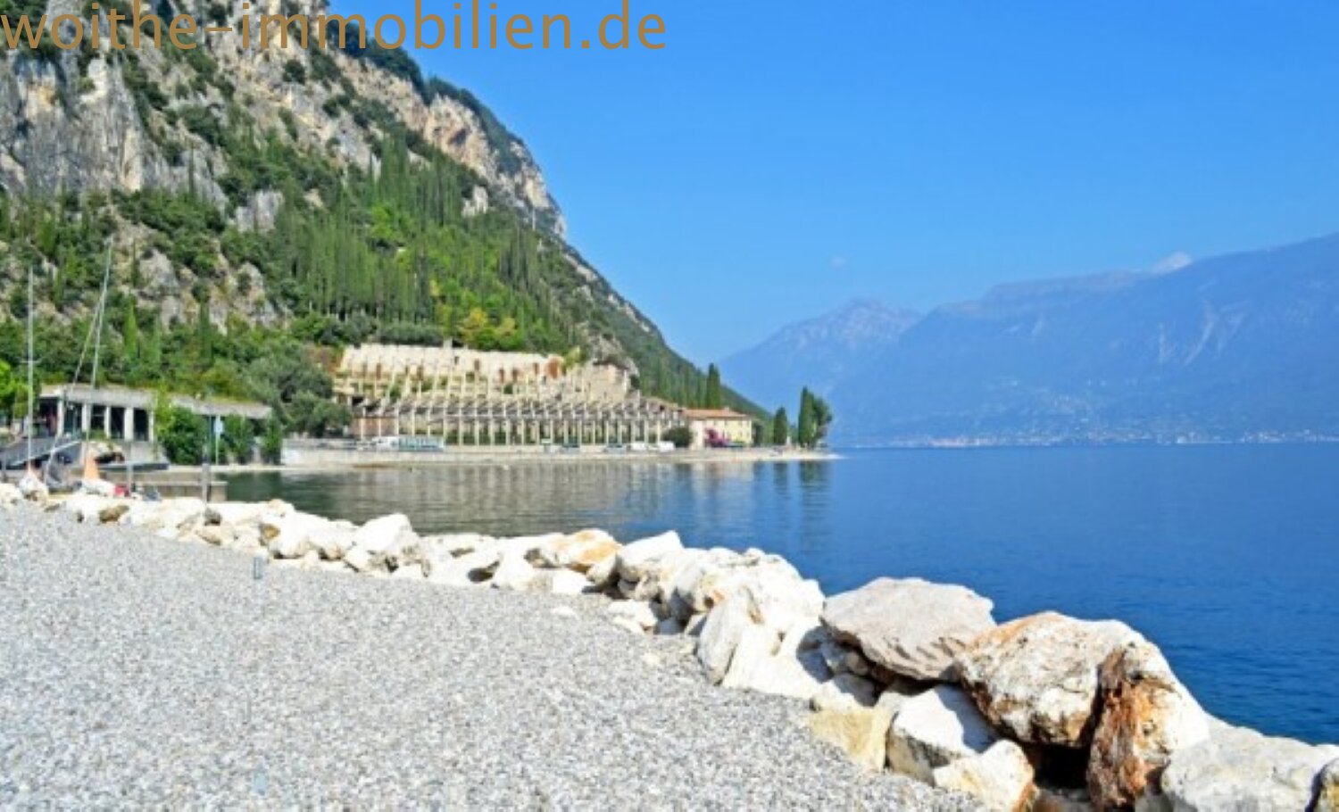  Strand von tignale ()