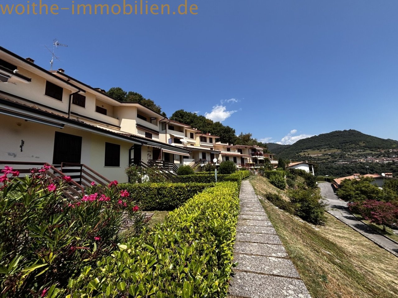 Zugang zur Wohnung Zugang zur Wohnung