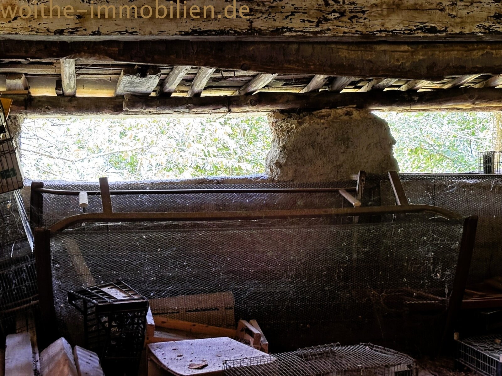 Rustico storico in posizione eccezionale immrso nella natura nel verde